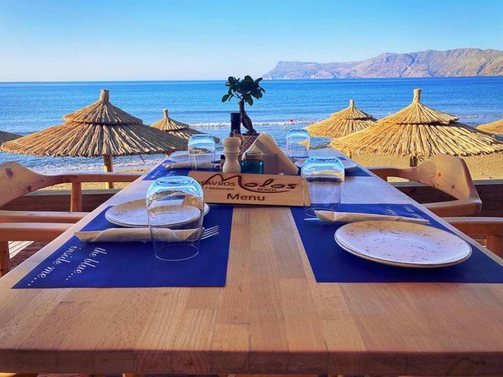 Molos Beach Rooms كيساموس المظهر الخارجي الصورة