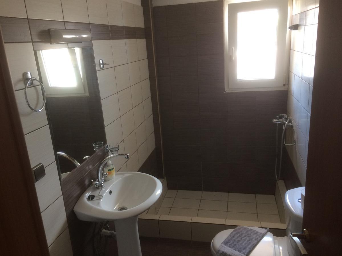 Molos Beach Rooms كيساموس المظهر الخارجي الصورة